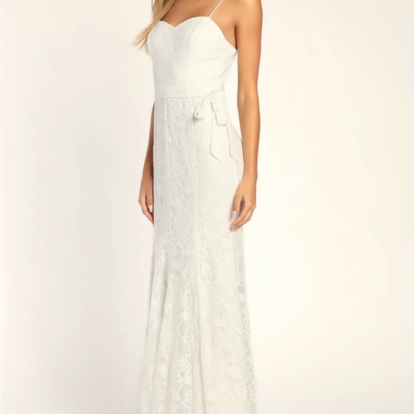 This is a brand new lulu dress. Size medium, see sizing chart for measurements! - Picture 3 of 5